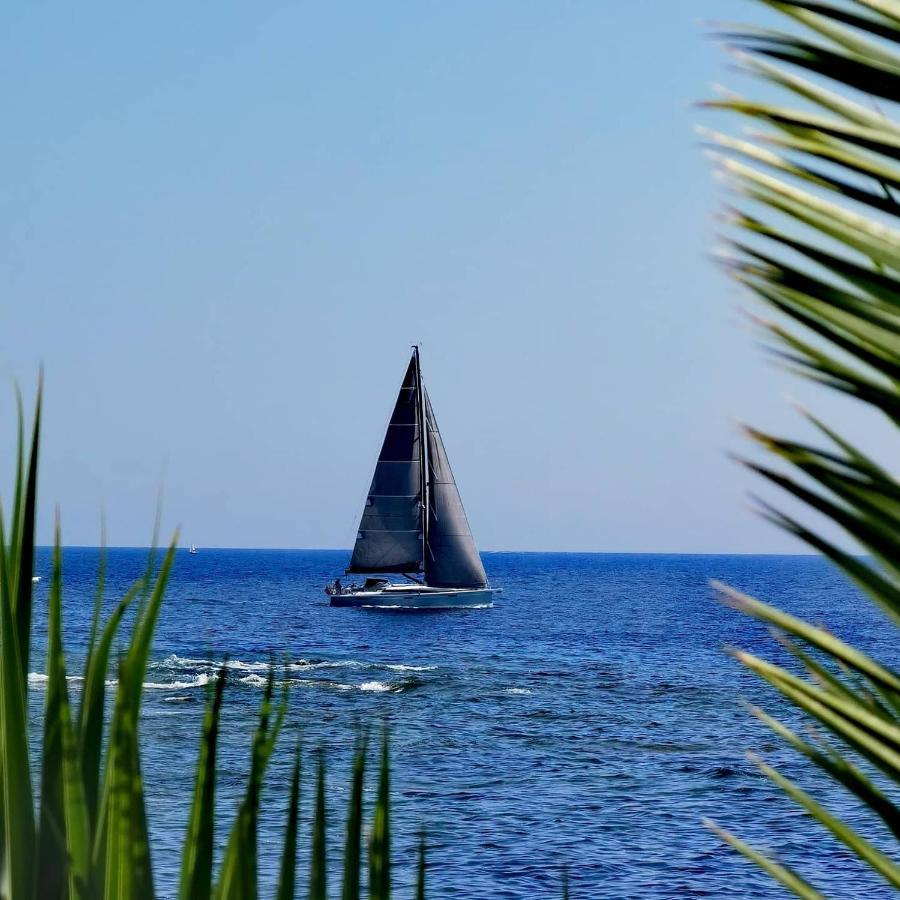Villa Sunbeach Roquebrune-sur-Argens Exterior foto